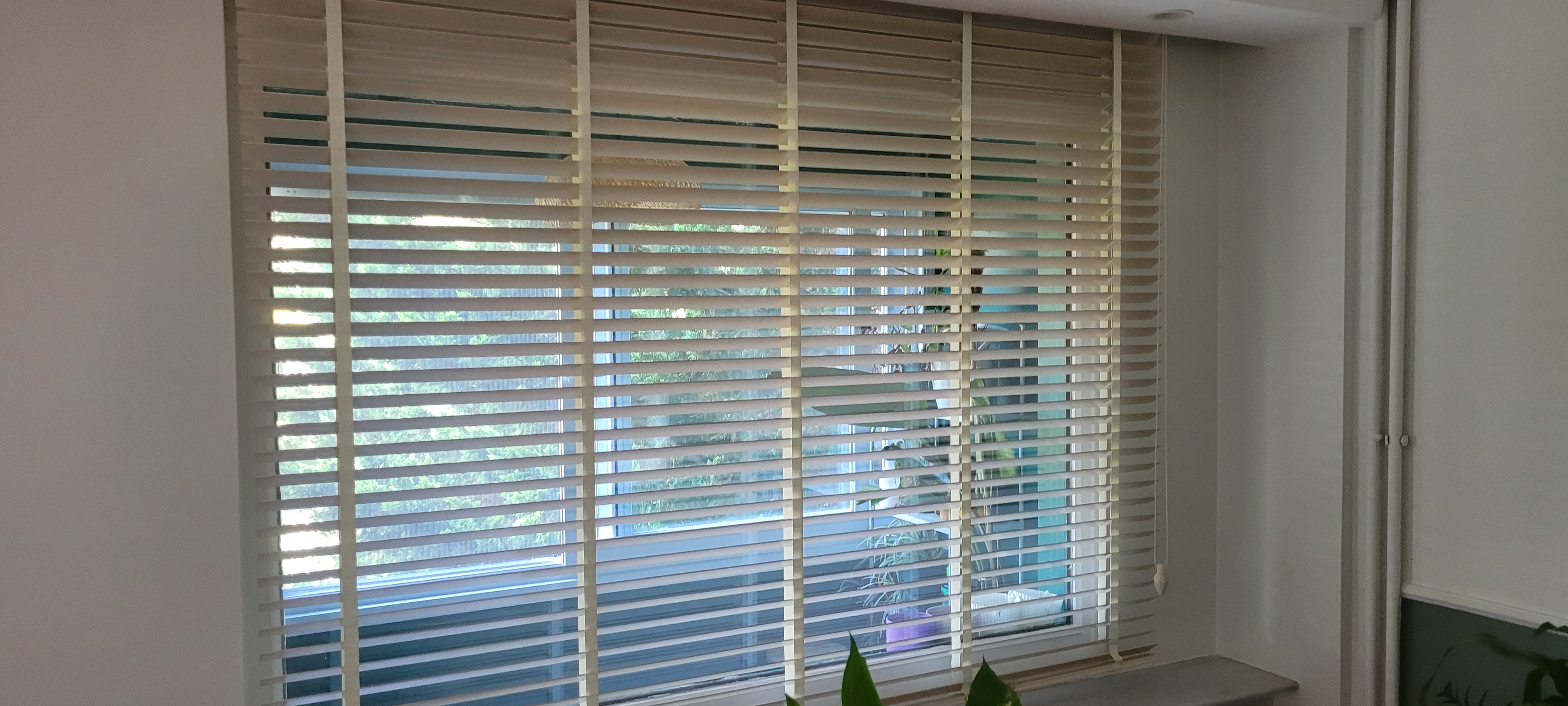 Ahşap Jaluzi Perdeler - Görsel 4