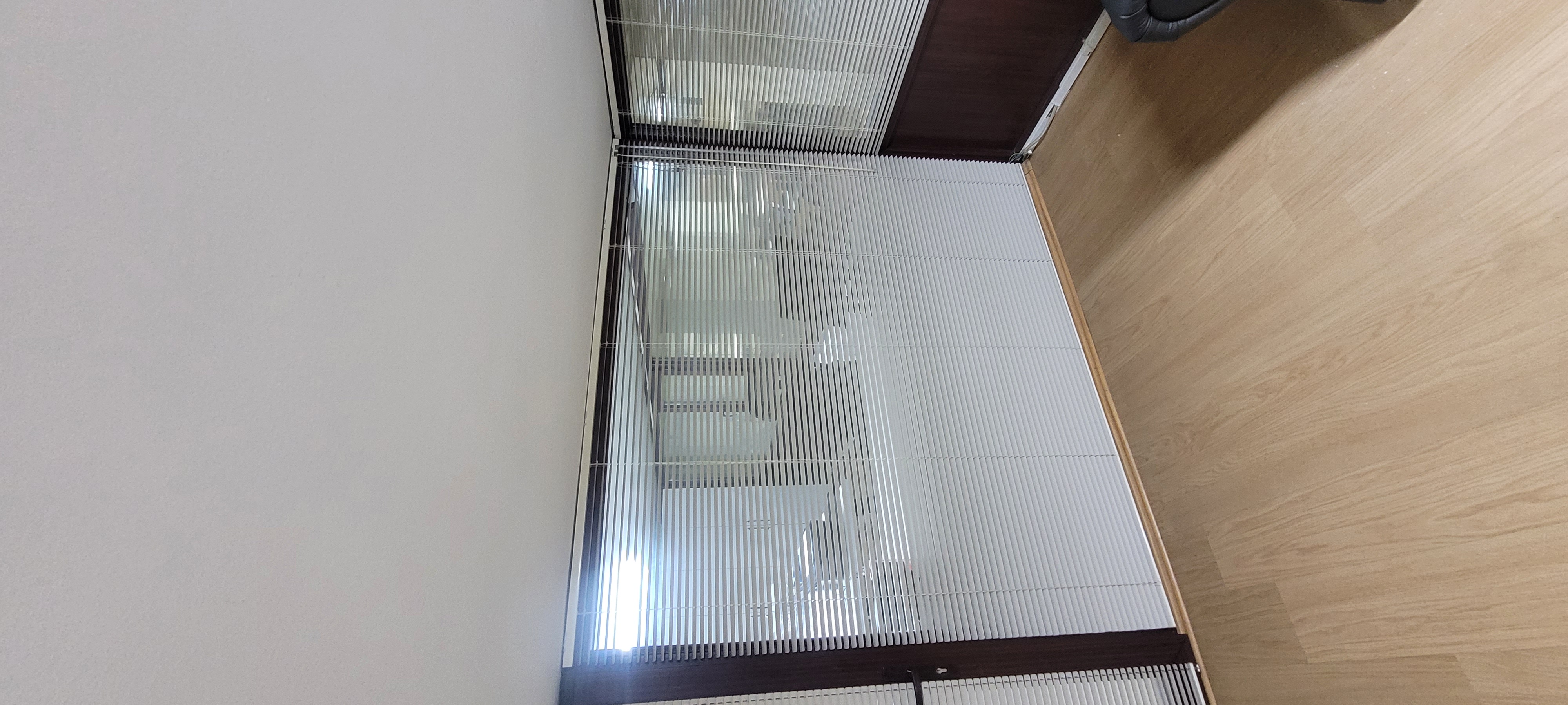 ستائر ألمنيوم عمودية - الصورة 15