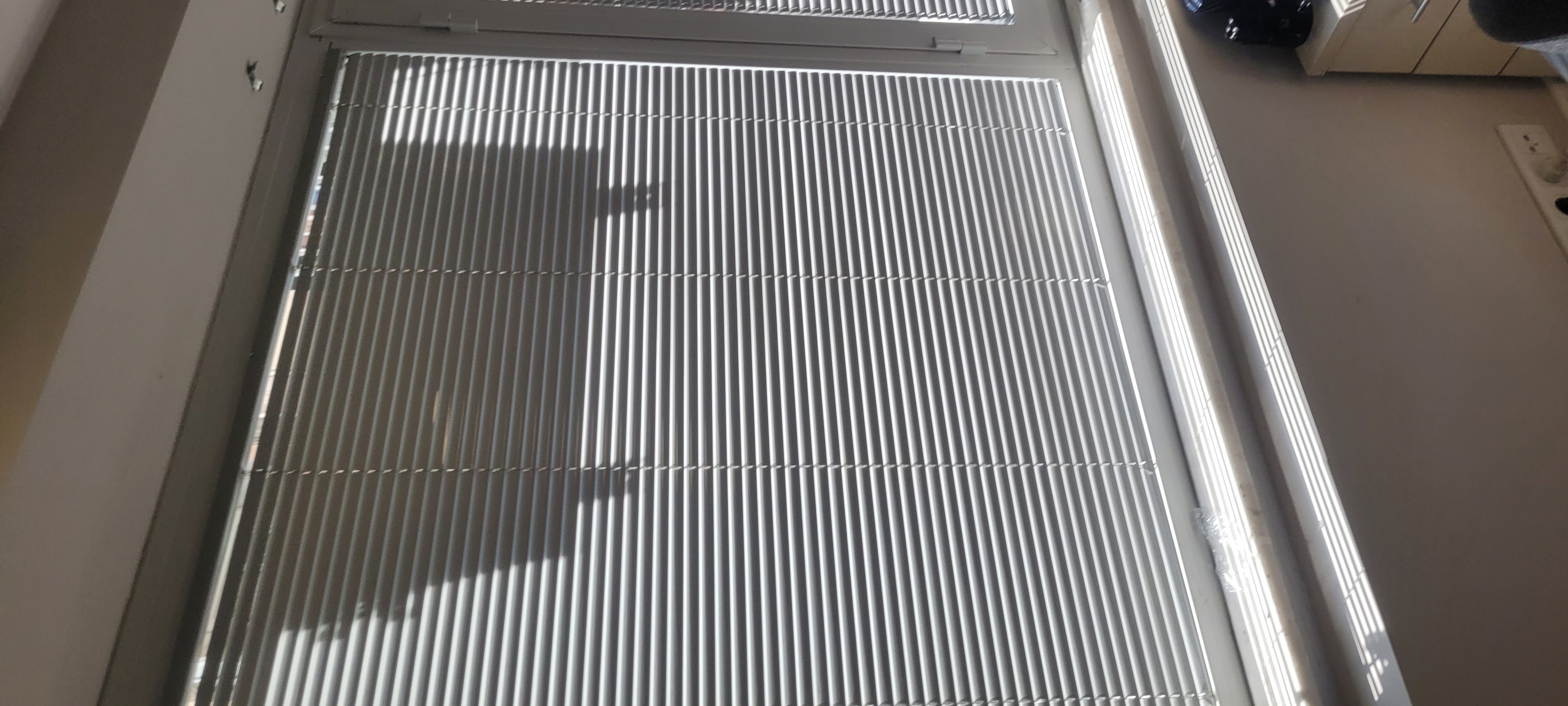 ستائر ألمنيوم عمودية - الصورة 7