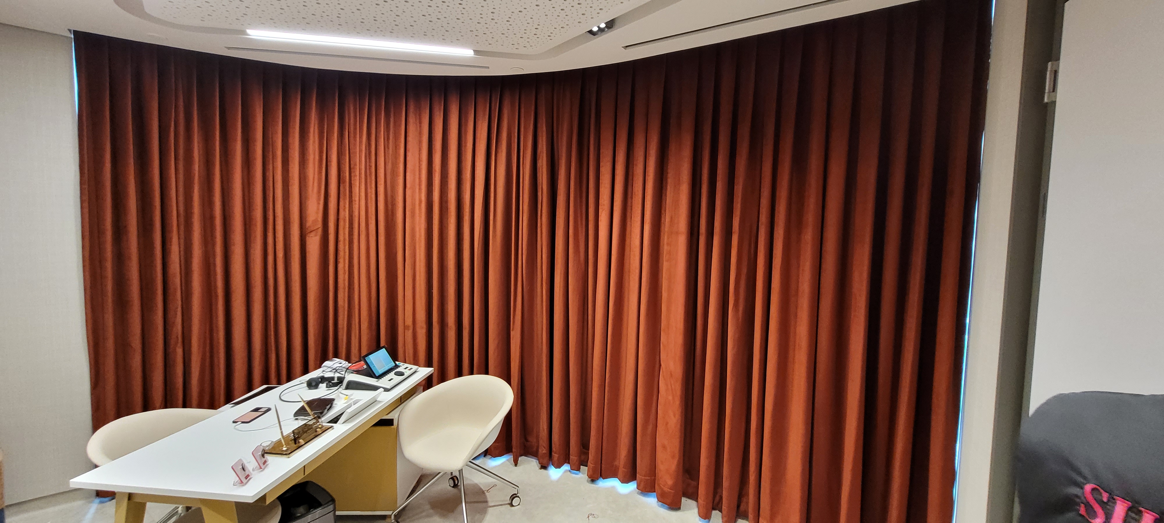 Sahne Perdeleri - Görsel 10