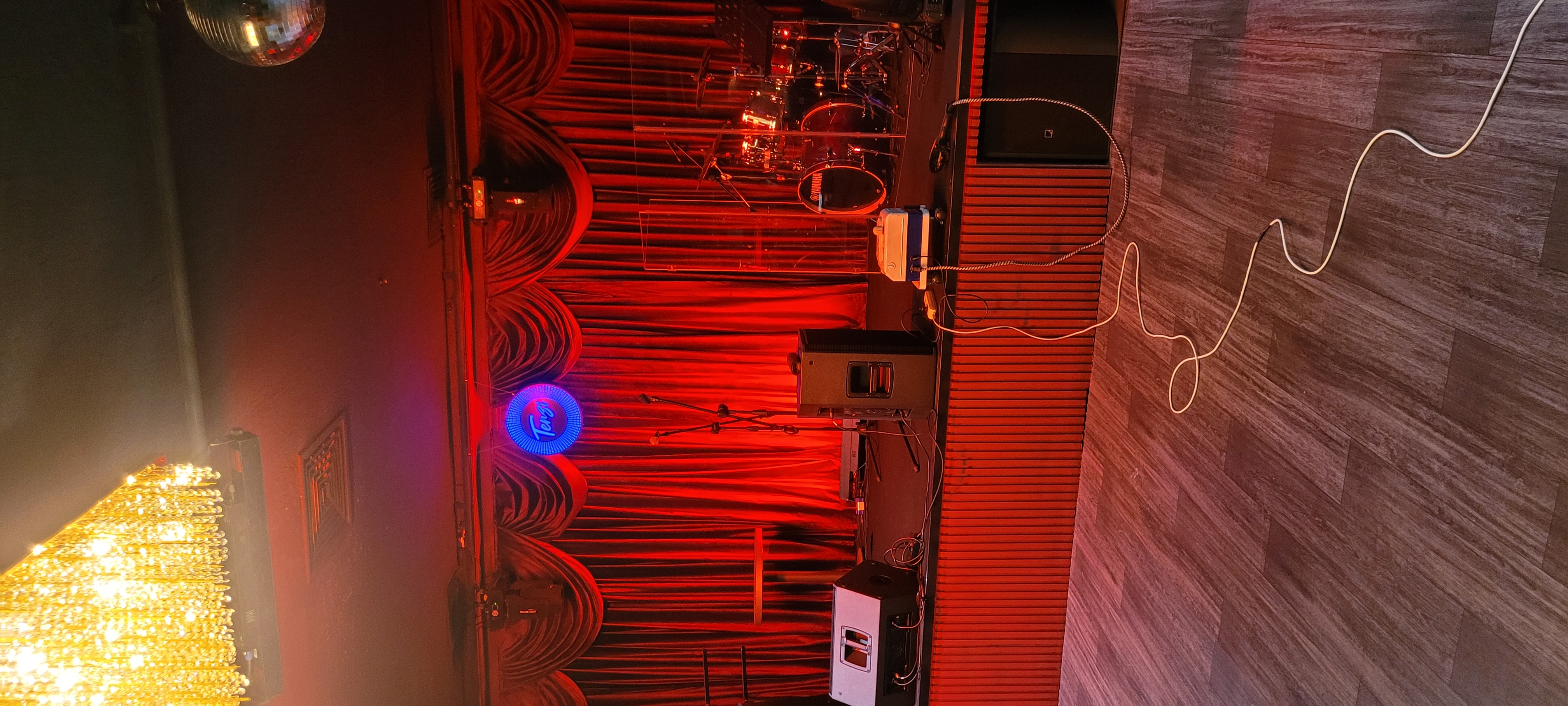 Sahne Perdeleri - Görsel 2