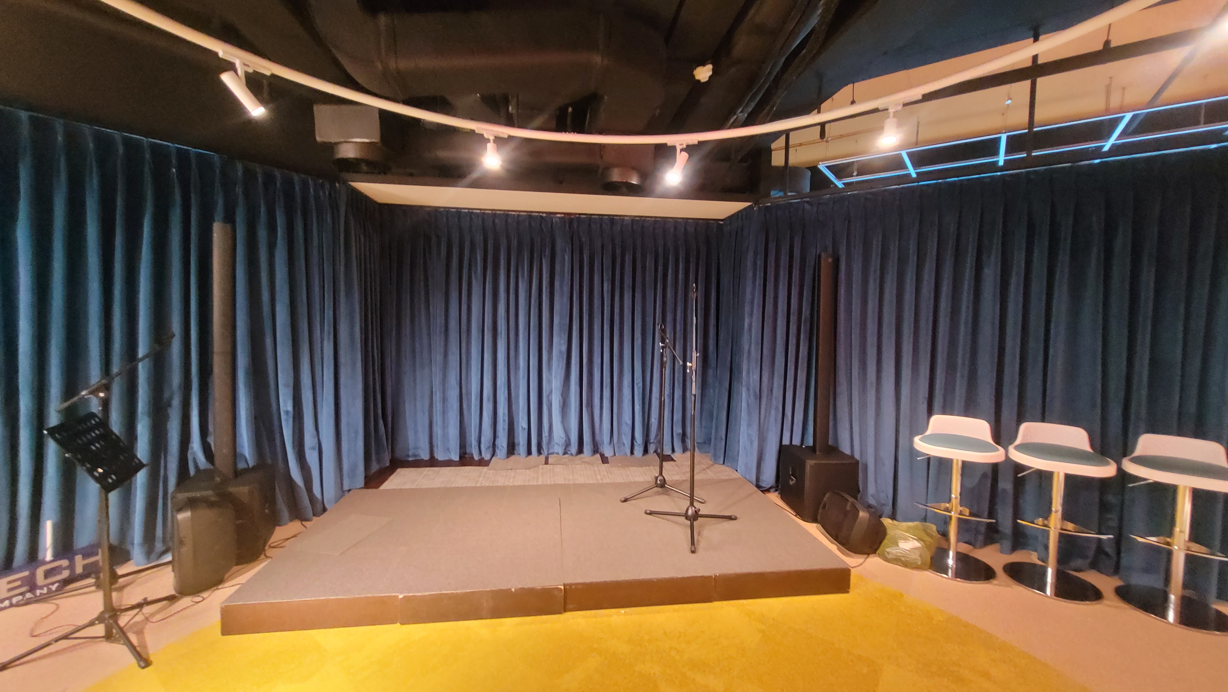 Sahne Perdeleri - Görsel 6